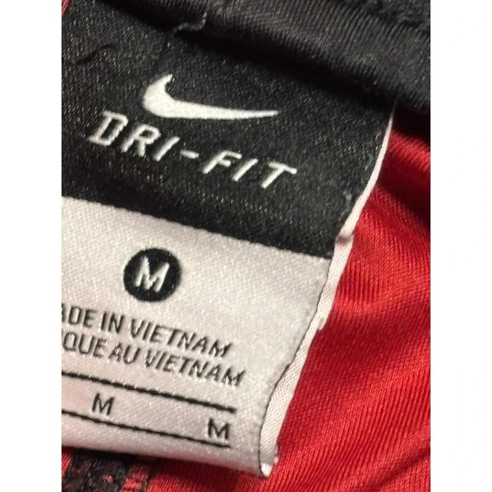 Nike Mens Medium Black Red Stripe Dri-Fit Athletic Shorts Gym Basketball